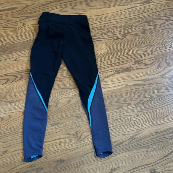 Nike Dri Fit Power Epic Lux Crop Running pants women’s size XS - Picture 3 of 12